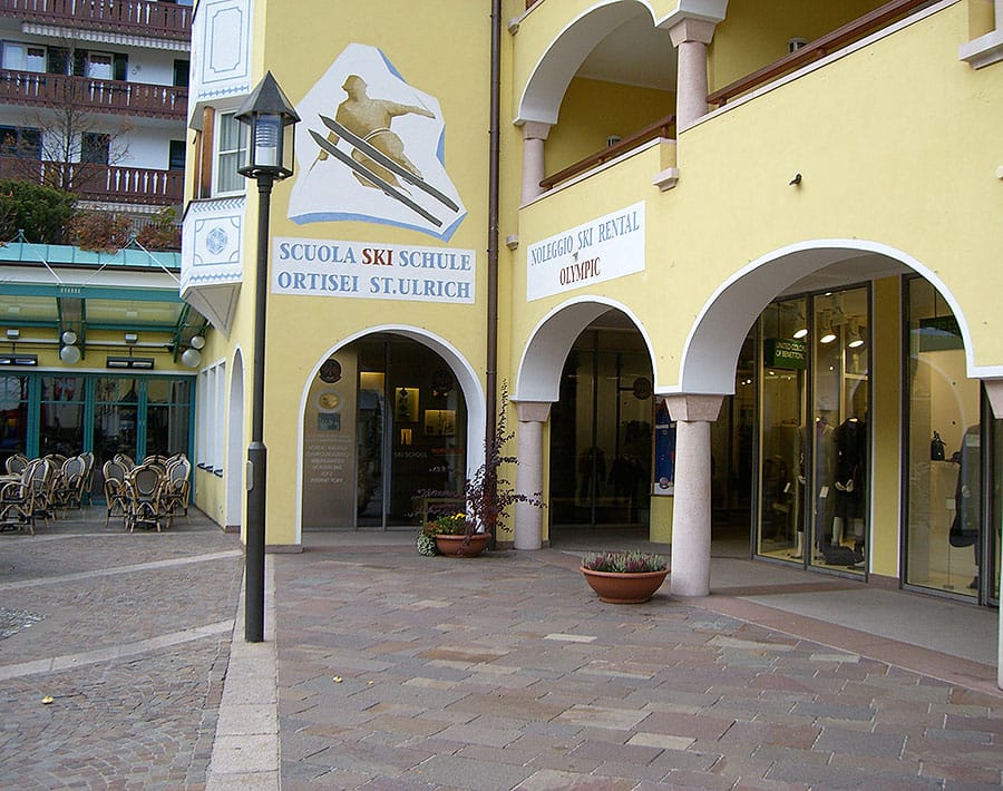 Skischool Rental Centro